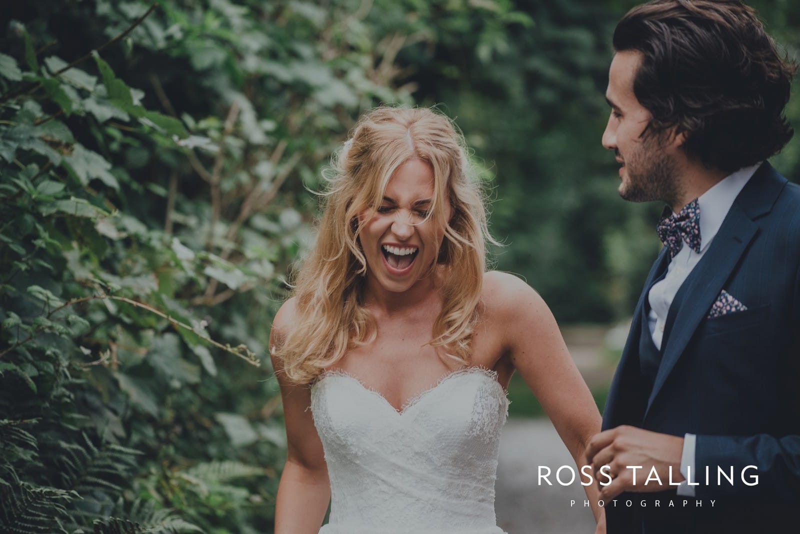 jack-caros-nancarrow-farm-wedding-photography_0247