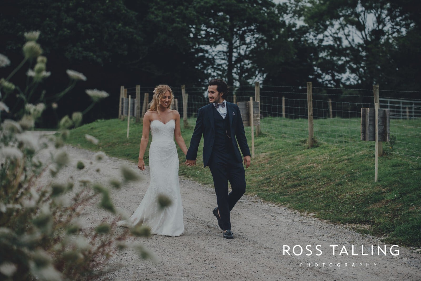 jack-caros-nancarrow-farm-wedding-photography_0245