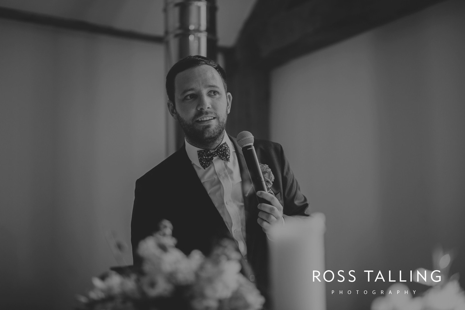 jack-caros-nancarrow-farm-wedding-photography_0194