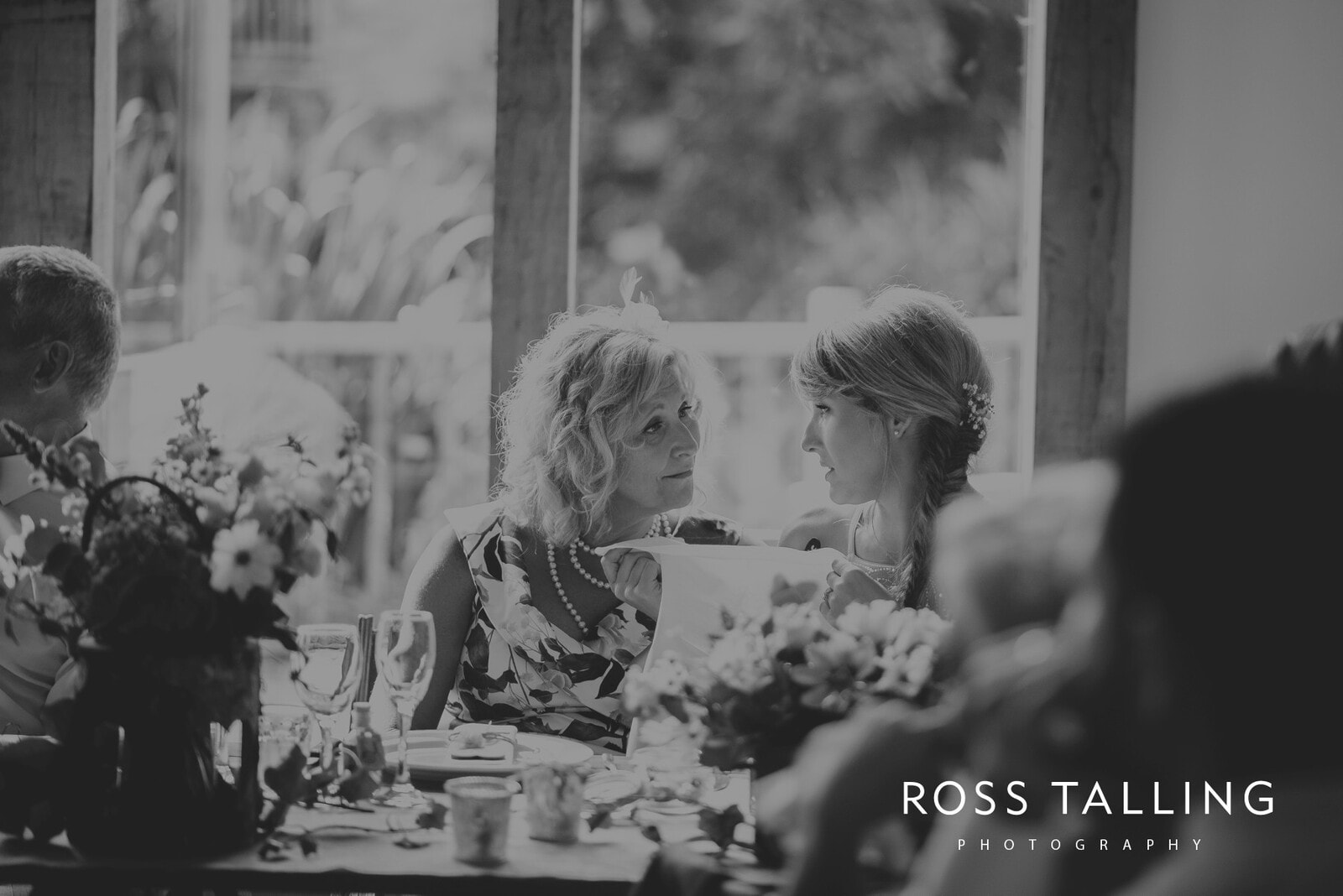 jack-caros-nancarrow-farm-wedding-photography_0164