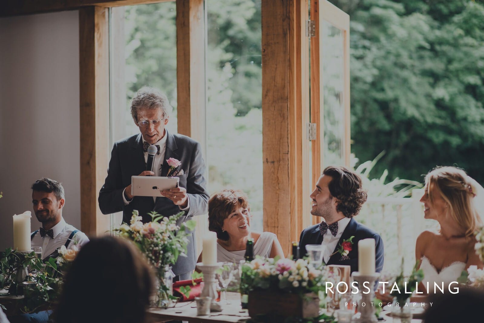 jack-caros-nancarrow-farm-wedding-photography_0162