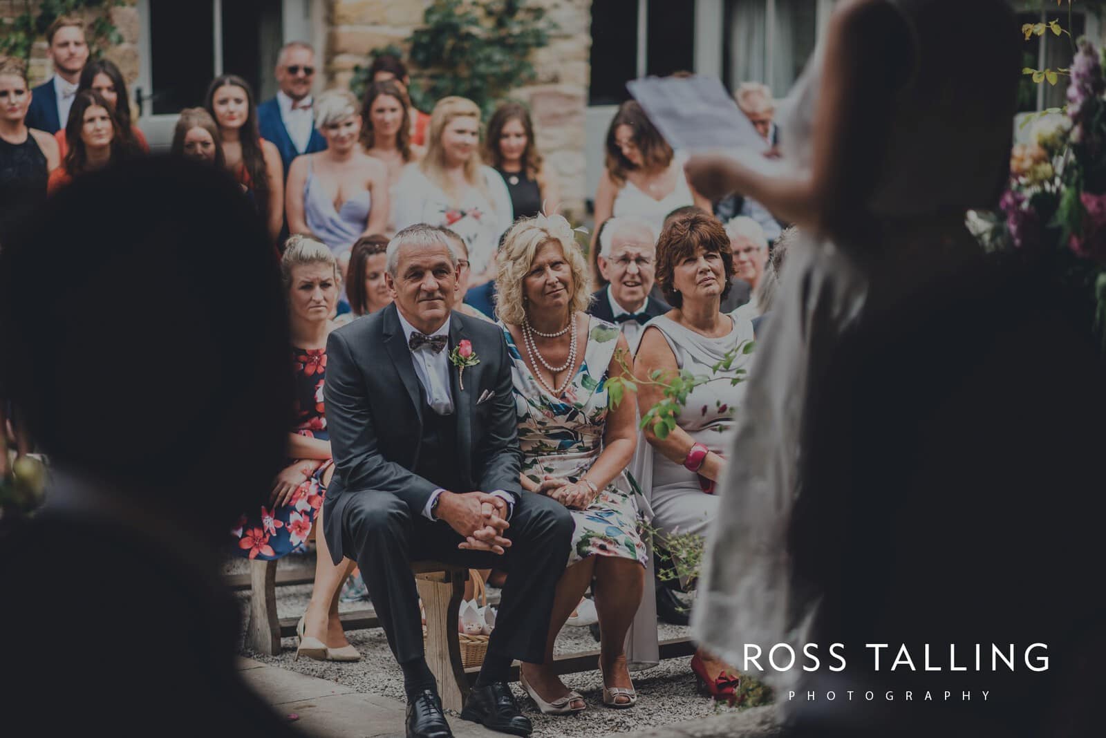 jack-caros-nancarrow-farm-wedding-photography_0113