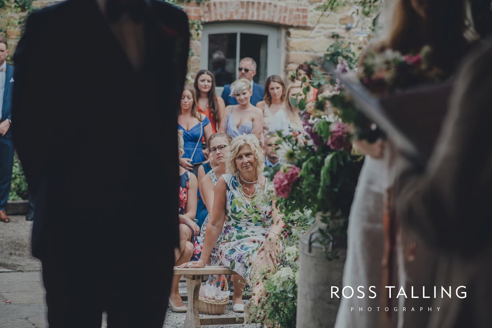 jack-caros-nancarrow-farm-wedding-photography_0100