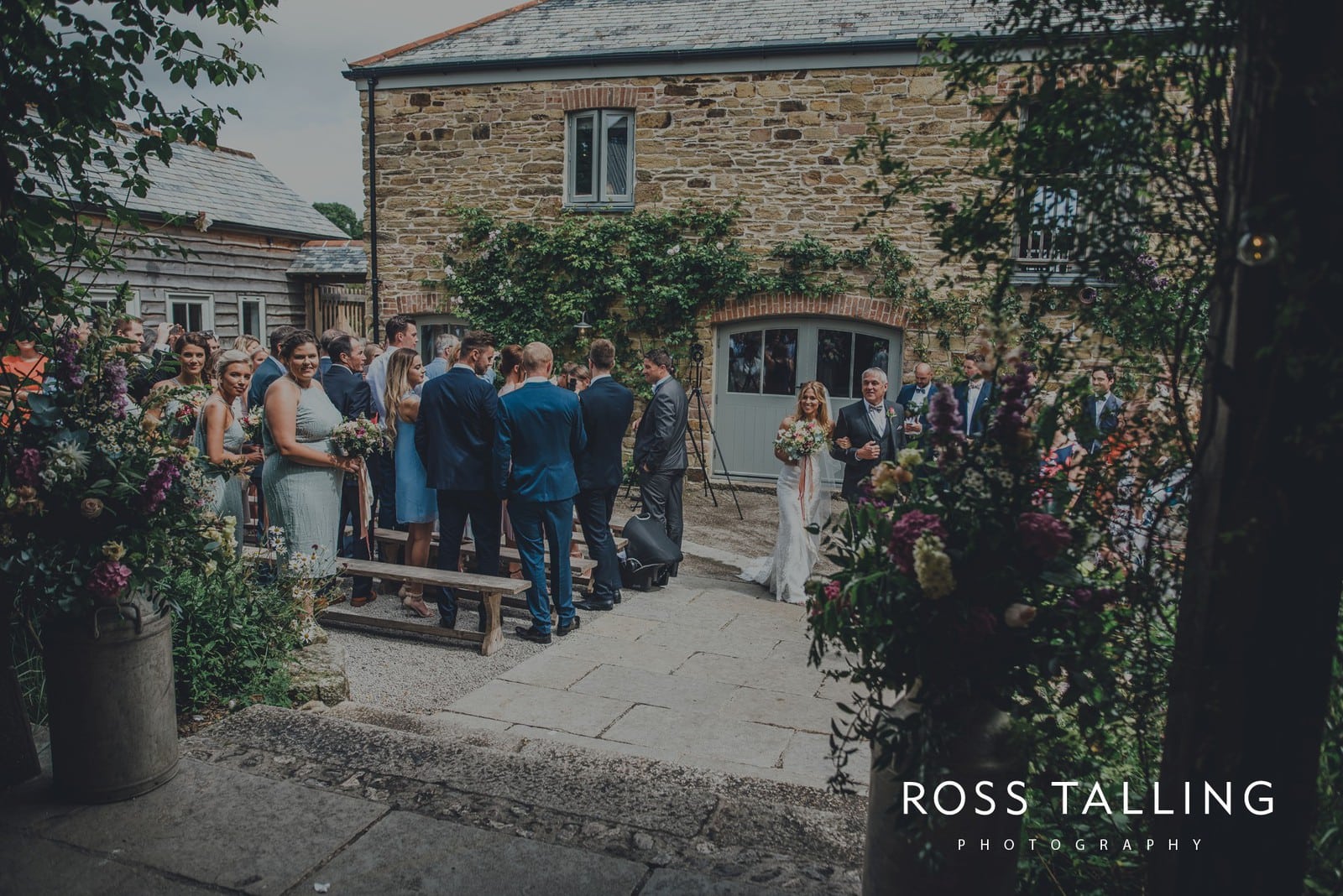 jack-caros-nancarrow-farm-wedding-photography_0093